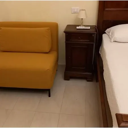 Holiday Gio Limone Апартаменты *